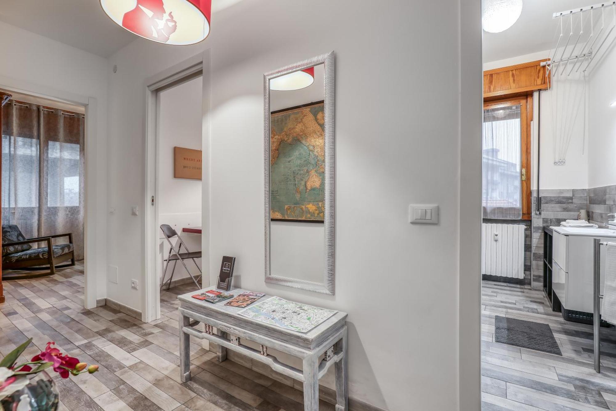 Angolo Alla Stazione - Bilocale Ristrutturato Zona Stazione E Ospedali Pavie Extérieur photo