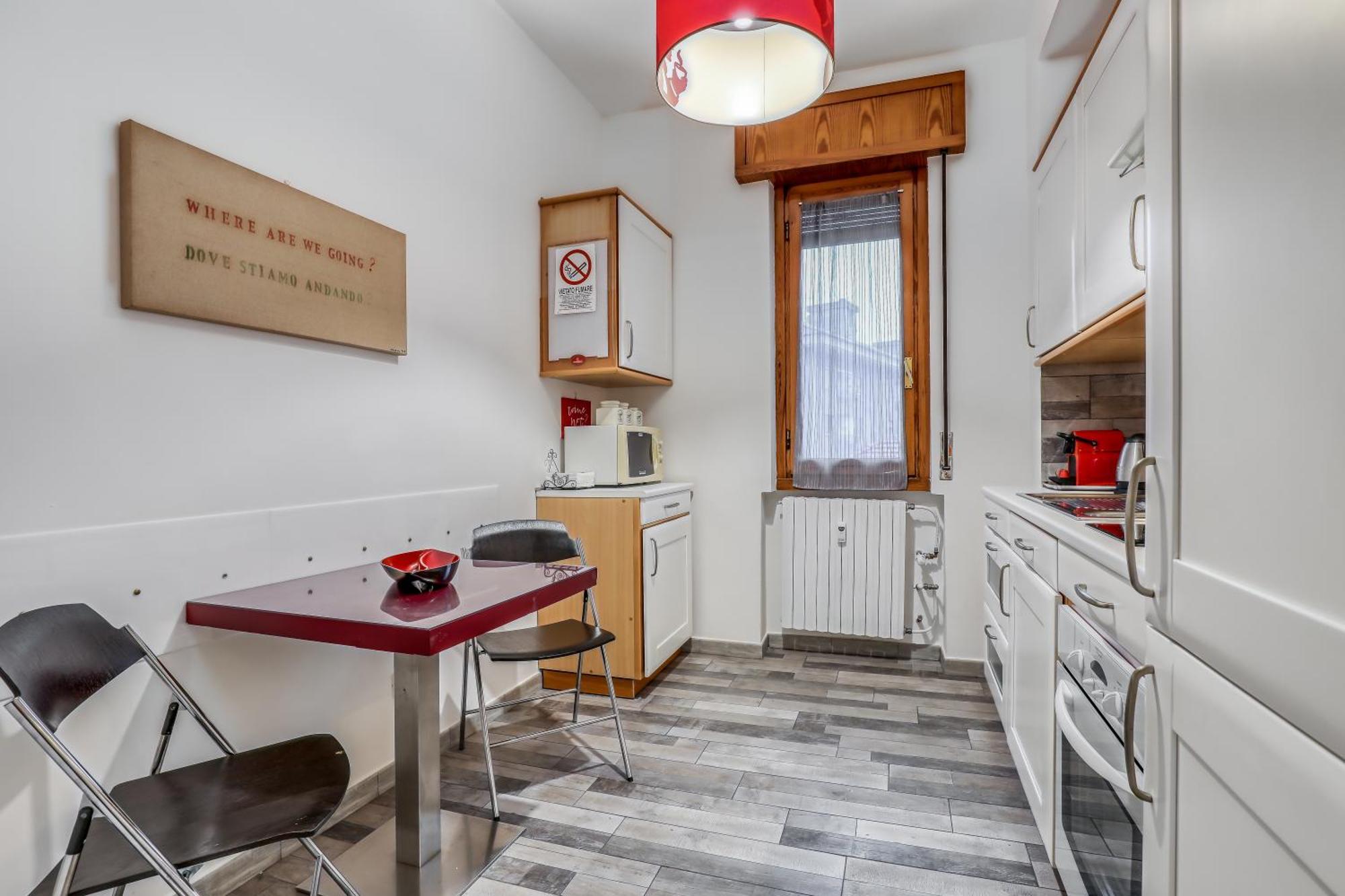 Angolo Alla Stazione - Bilocale Ristrutturato Zona Stazione E Ospedali Pavie Extérieur photo